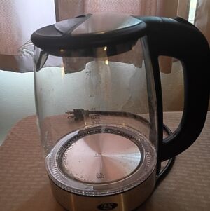 Electric Glass Kettle with Black Handle